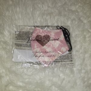 Victoria's Secret Face Mask